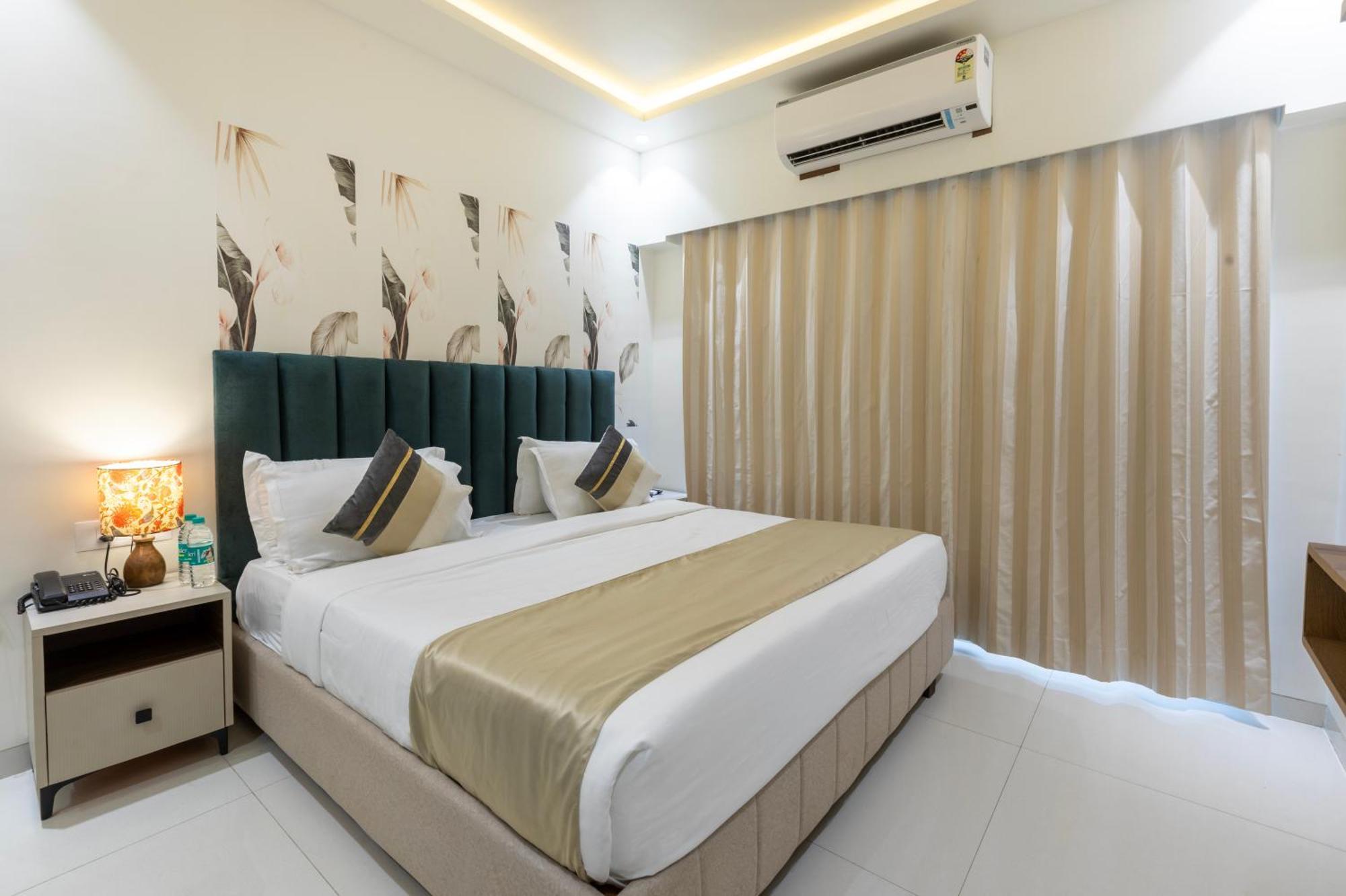 The Orion Premium Suites 뭄바이 외부 사진