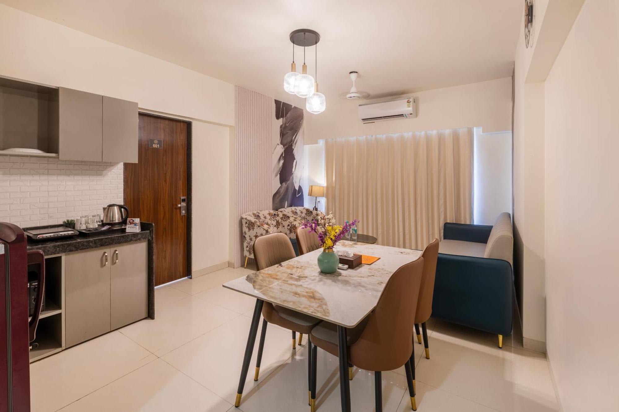 The Orion Premium Suites 뭄바이 외부 사진