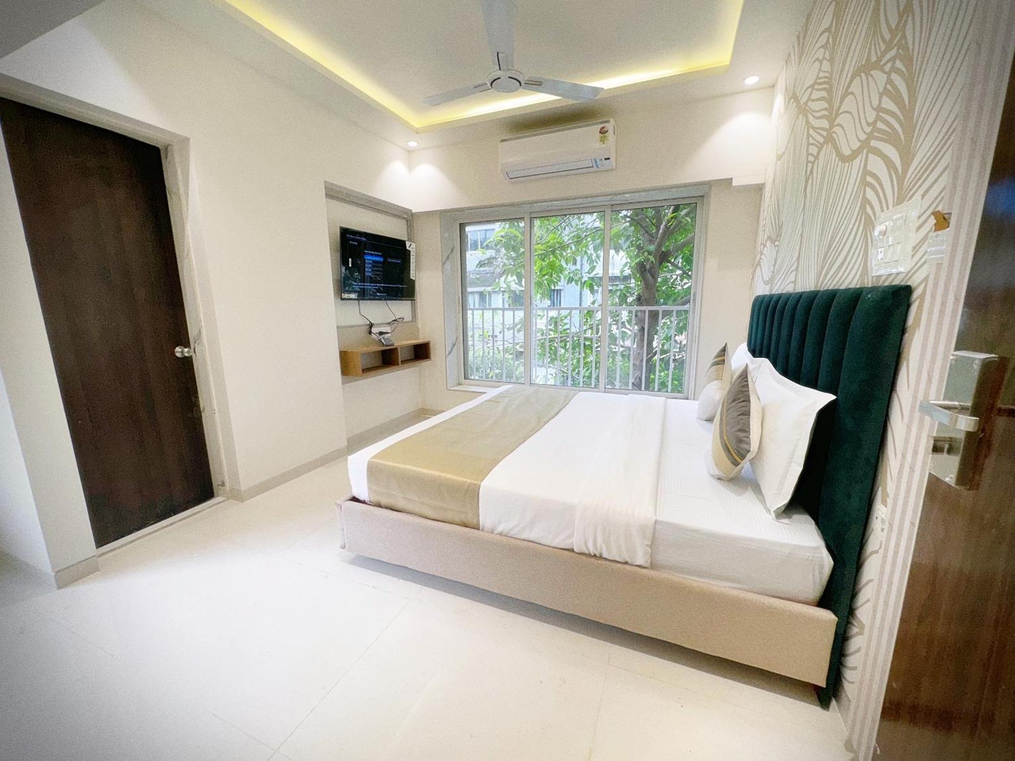 The Orion Premium Suites 뭄바이 외부 사진